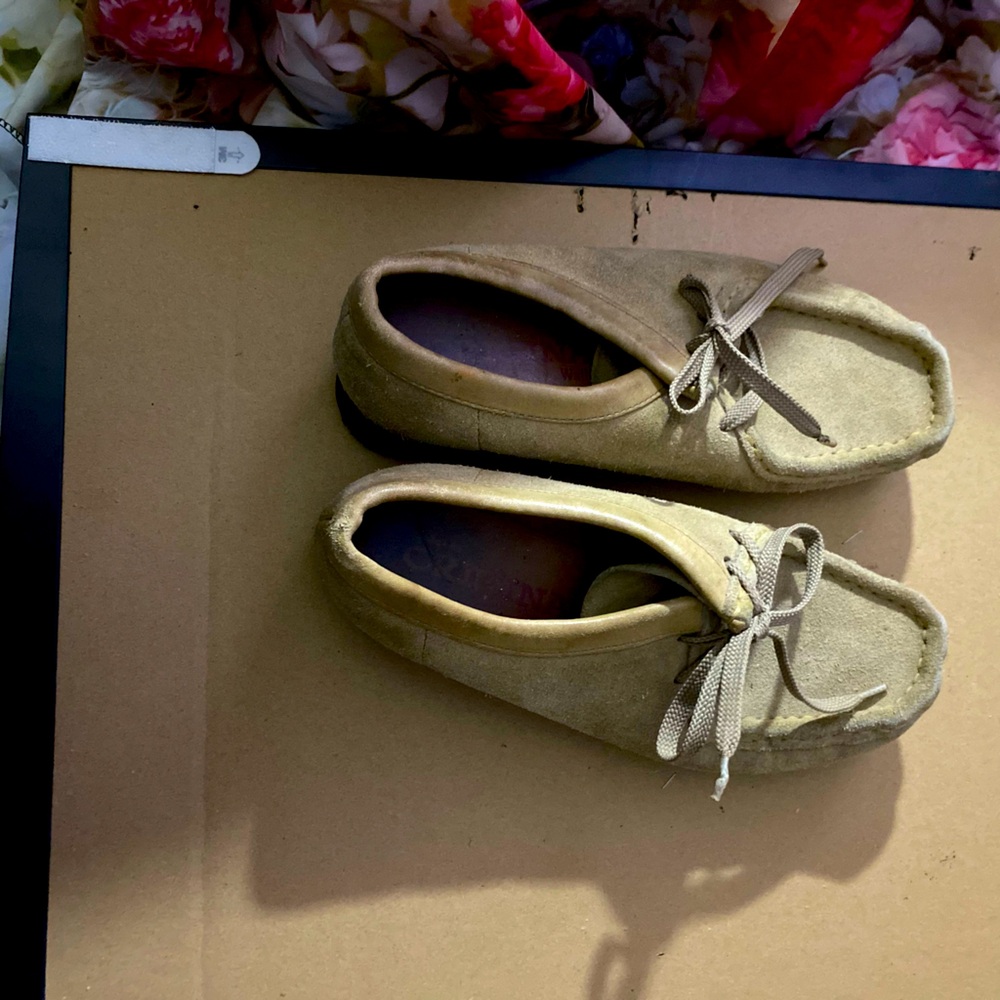 Tan suede size 8